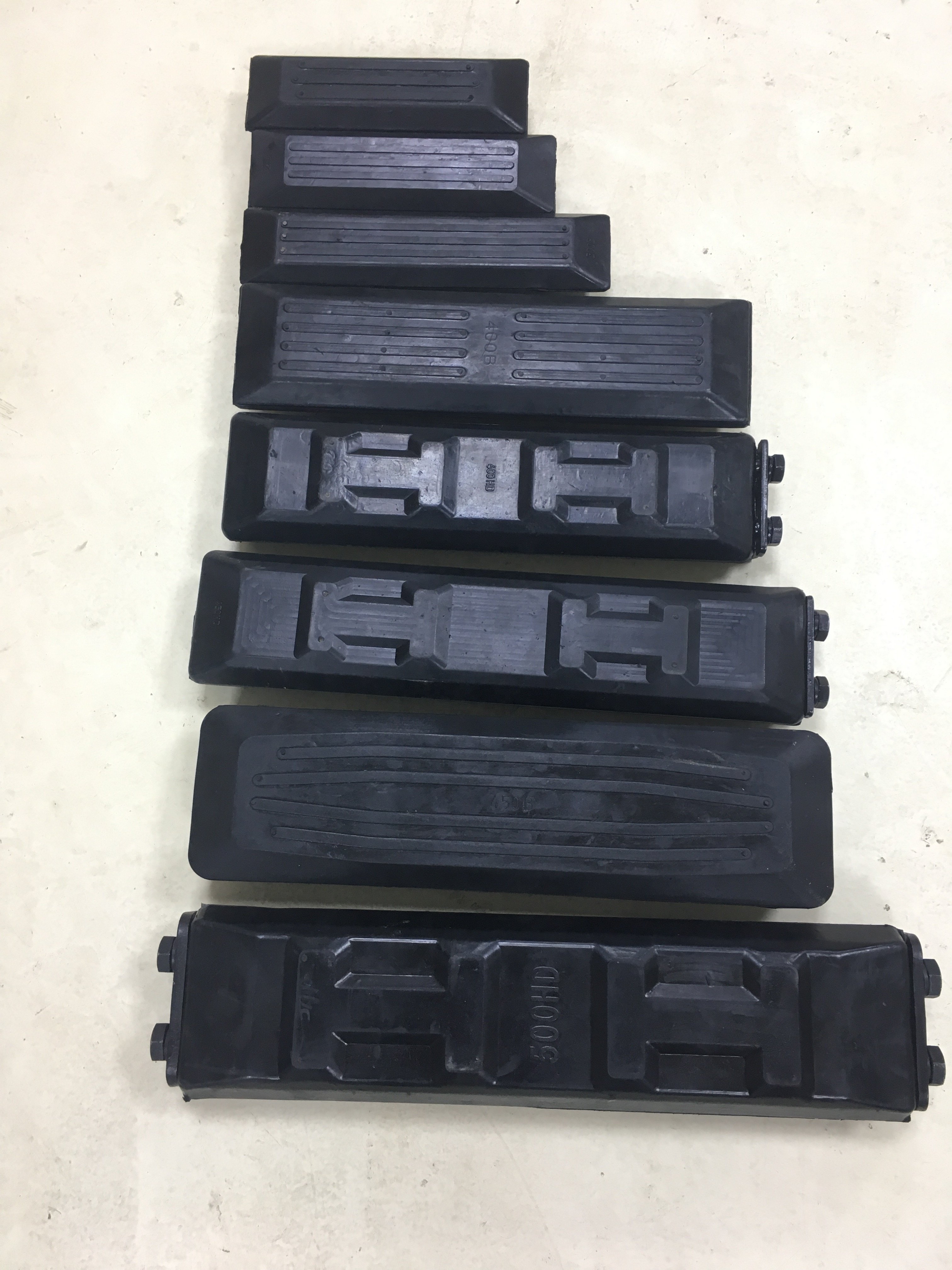 Excavator polyurethane rubber crawler shoes
