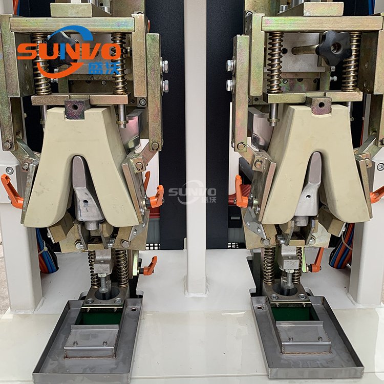2 Heat and 2 Cold Heel Part Moulding Machine For Shoe Making Heel Shaping Molding Machine