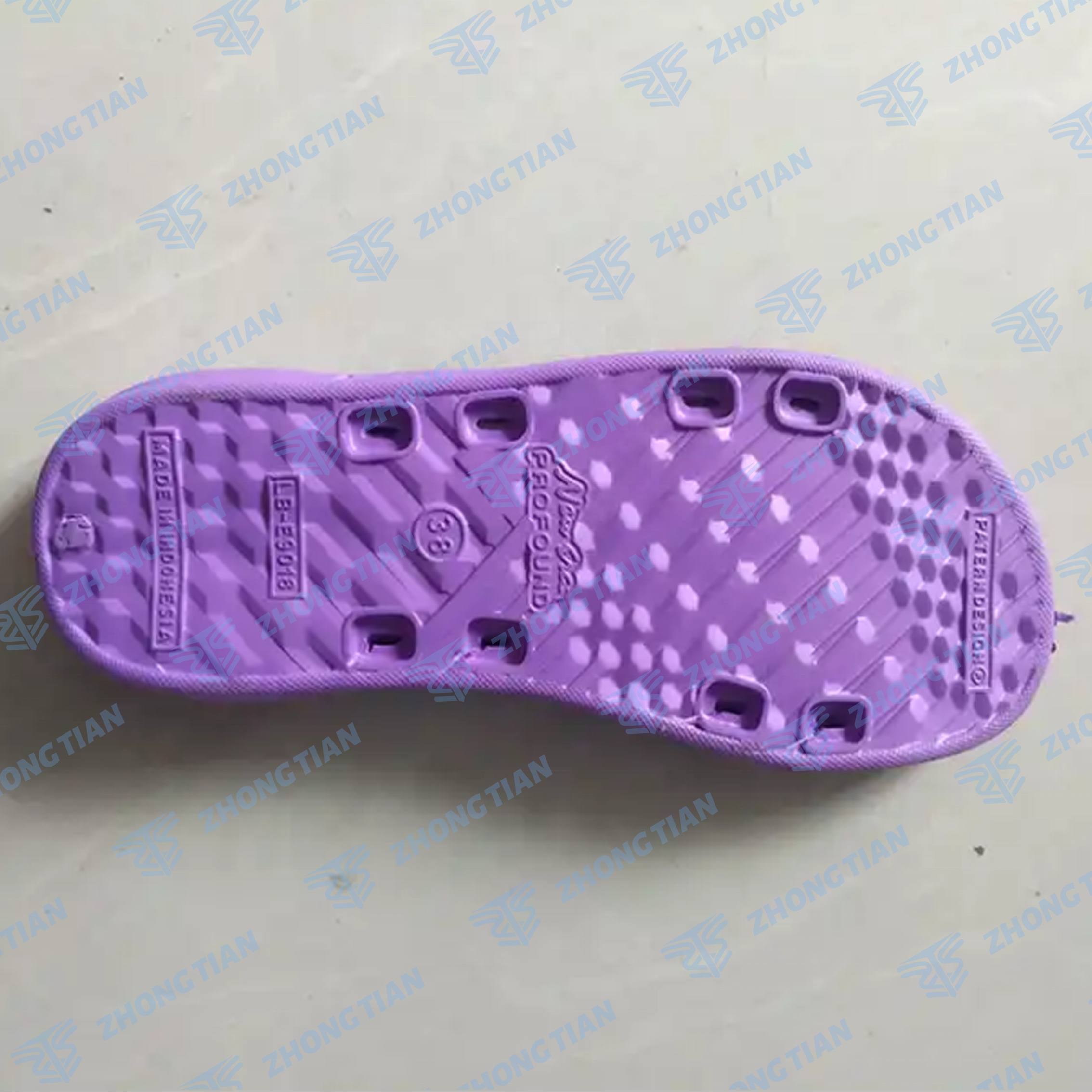 Customized Model Cost-Effective CNC Sole Eva Foam Aluminum Injection Mold