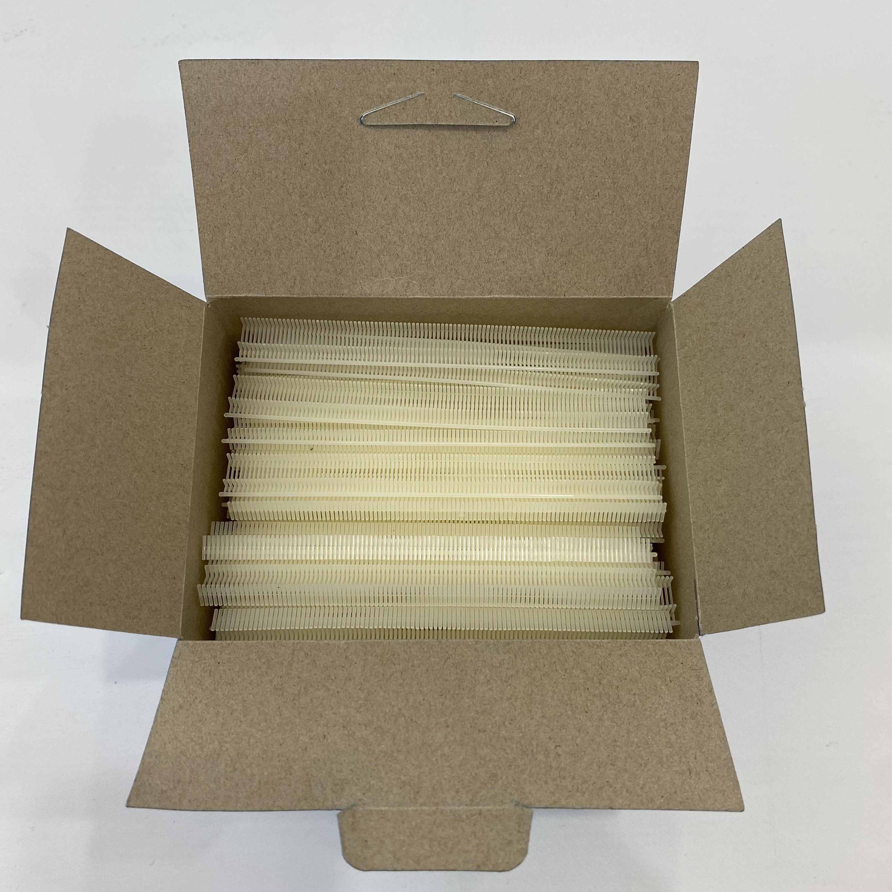 Plastic Tag accessories PP material 5mm 7mm Stretchable fine tag pin