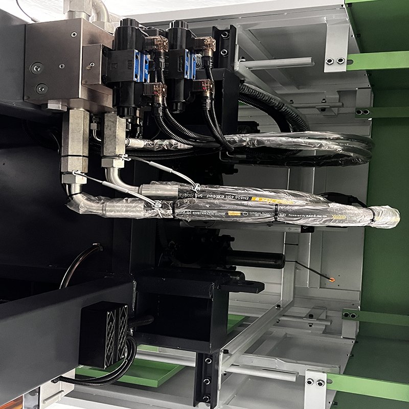 1 color pvc flip-flop 0.5l transparent plastic oil pot 0 clear plastic bucket injection molding machine 250t