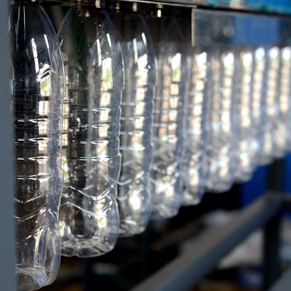 8000BPH High Speed 7 Cavity Automatic Blow Moulding Machine Making PET Bottle Blowing Machine