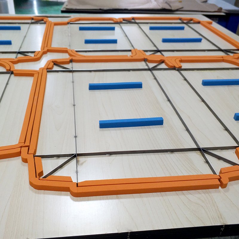 Die cut mold for thick cardstock gift boxes with grooves and folding lines cut,leather die cutting mould