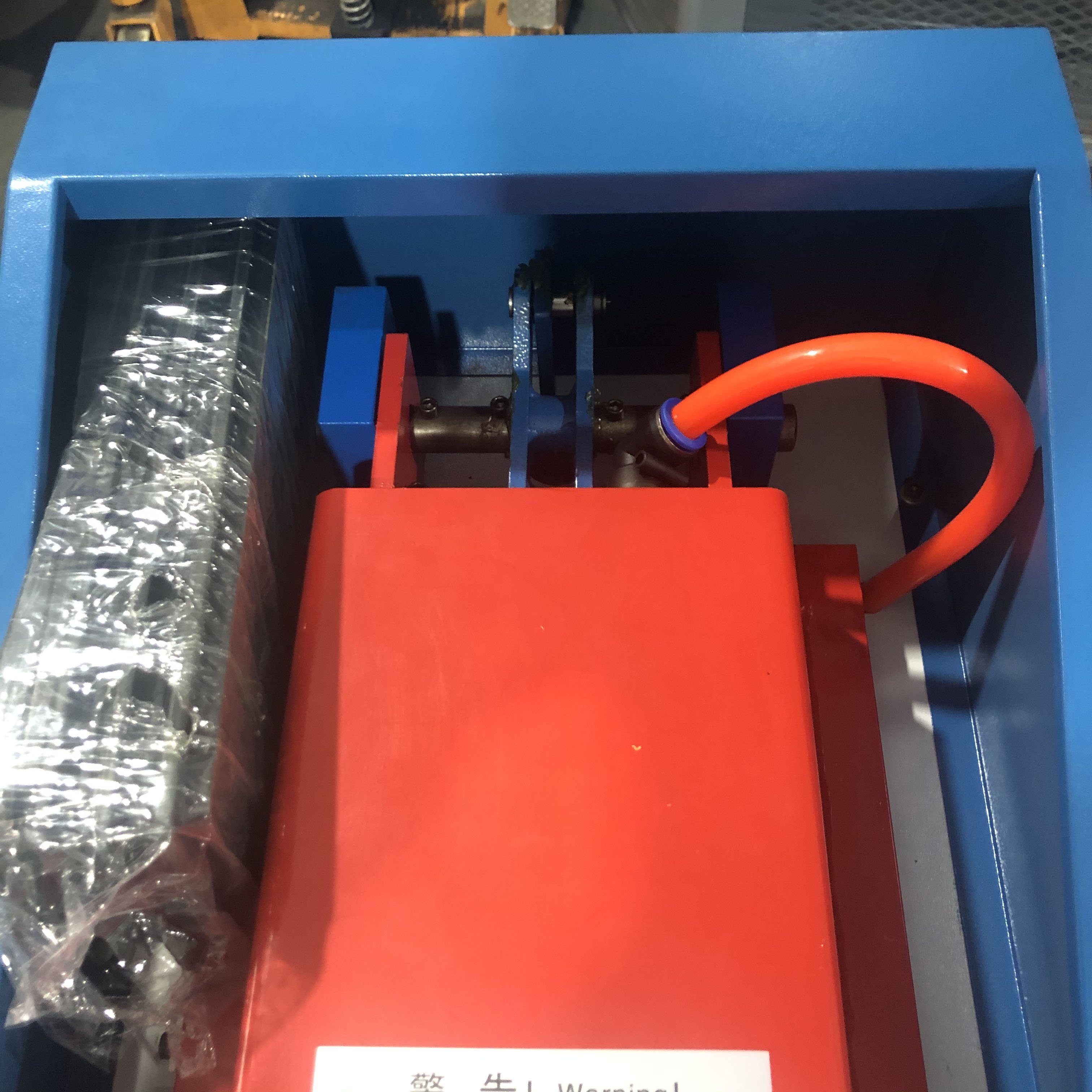 MT-2005 High Quality Bottom Press Machine For Sandal Shoe Sole Press Fully Automatic Attaching Machine