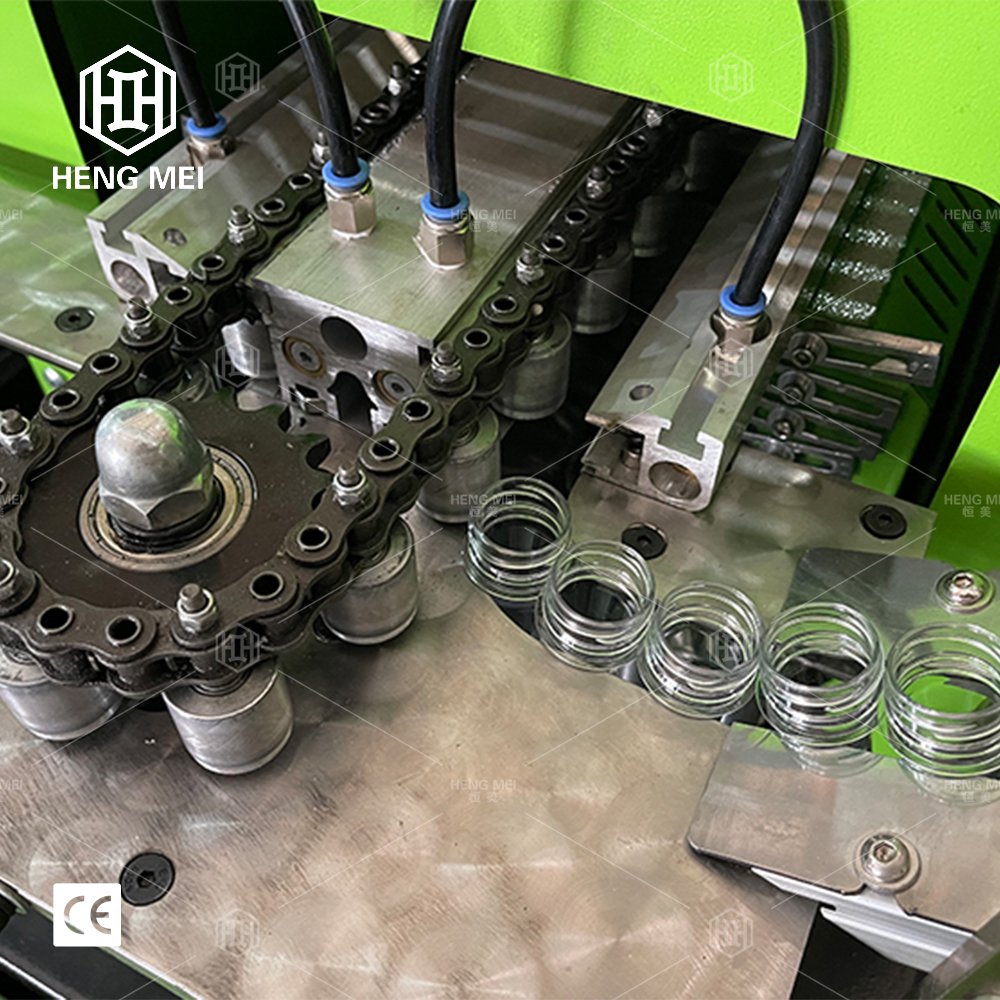 Cheaper 1700-2500bph 1.5L 4 Cavity Semi Automatic Bottle Blowing Molding Machine For Drinking Water Bottles