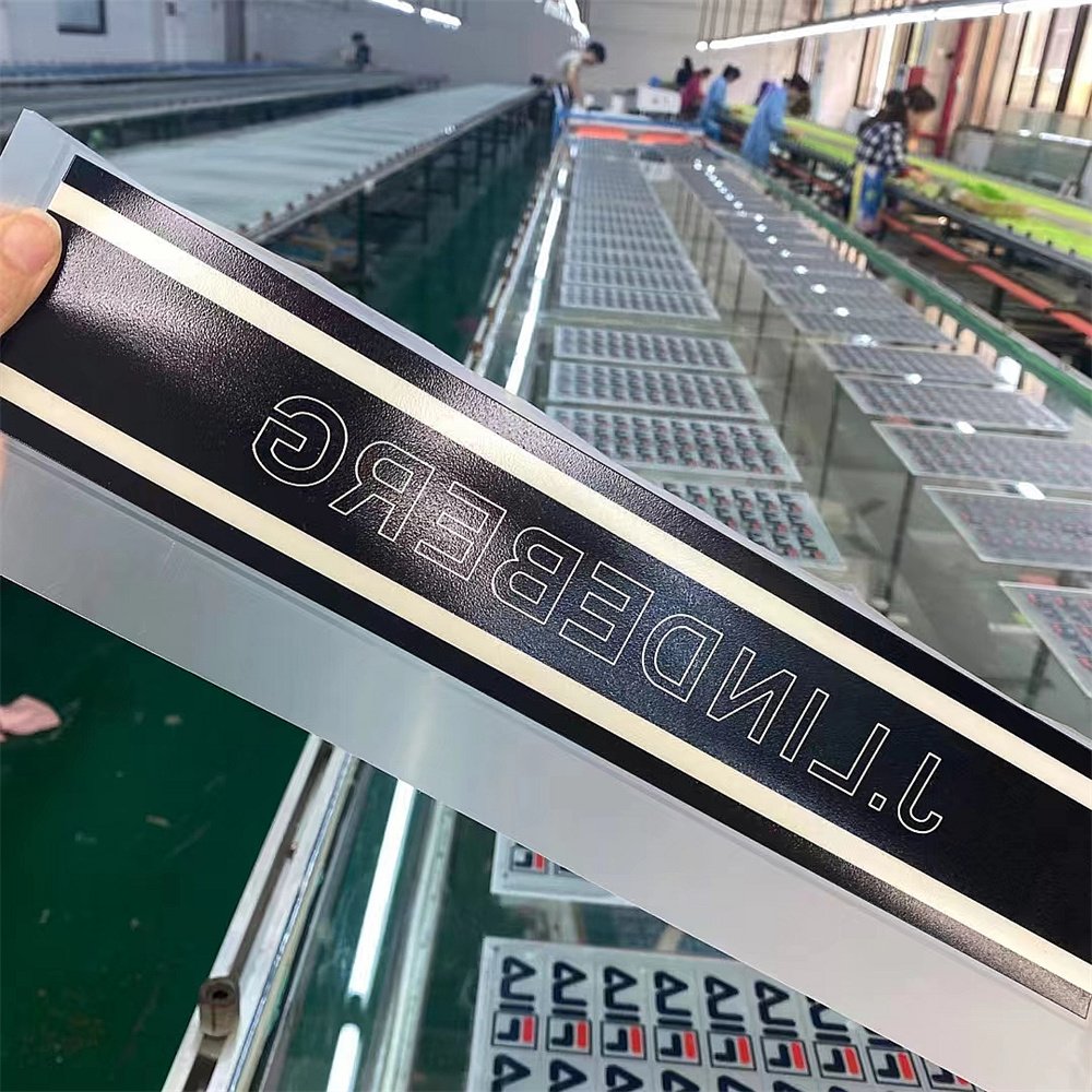 Custom 2022 New Heat Transfer textile Personalized Brand Care Label for Garment 3d rubber custom label heat transfer