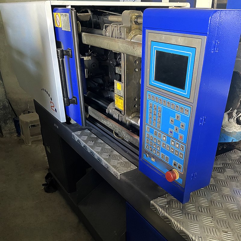 MA90T Used Eva Injection Molding Machine Shoes Sole Plastic Cup Making Machine Plastic Injection Moulding Machine