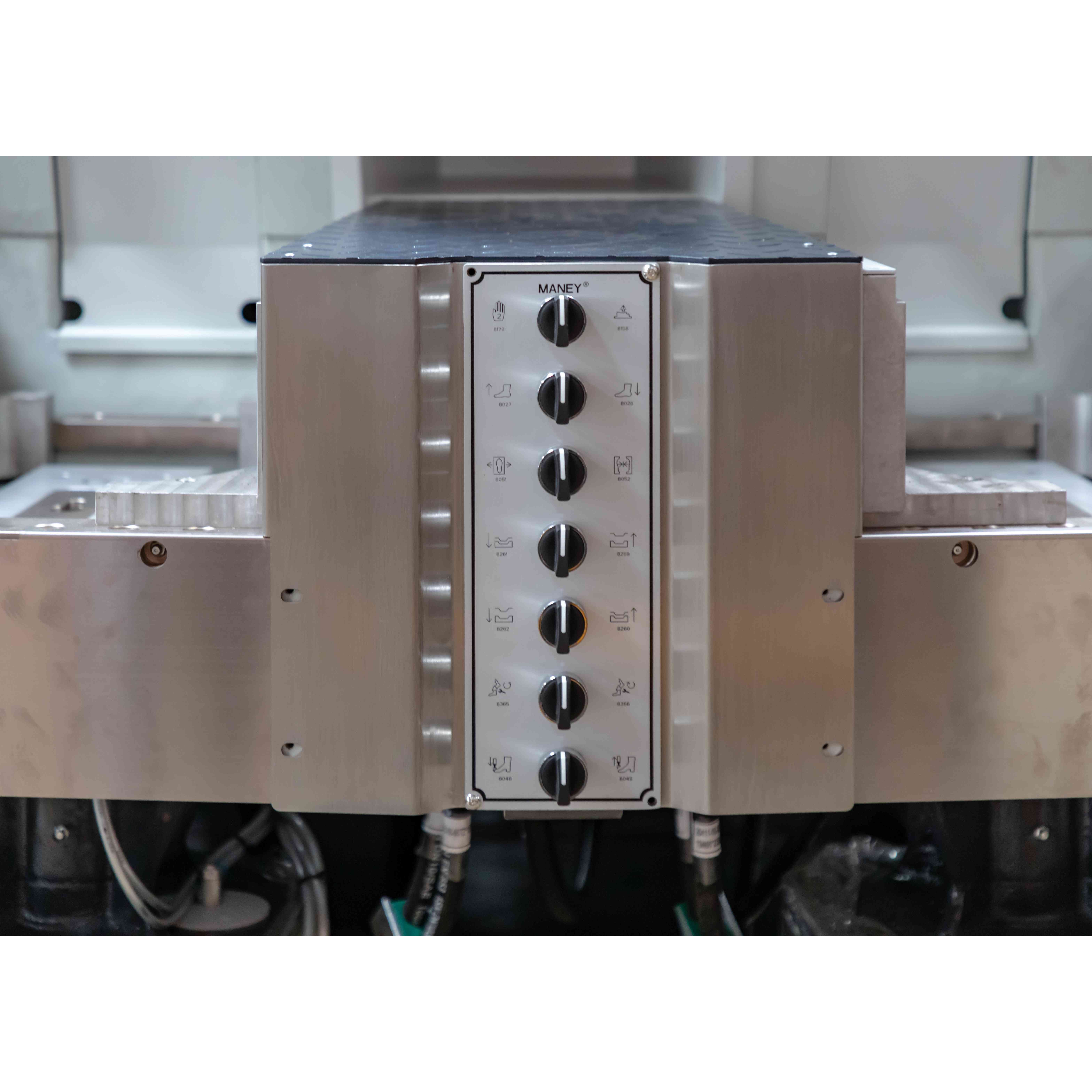 High Quality Shoe Injection Moulding Machine 30 Stations Rotary Type Injection Pu Shoe Machine With Multi Colors