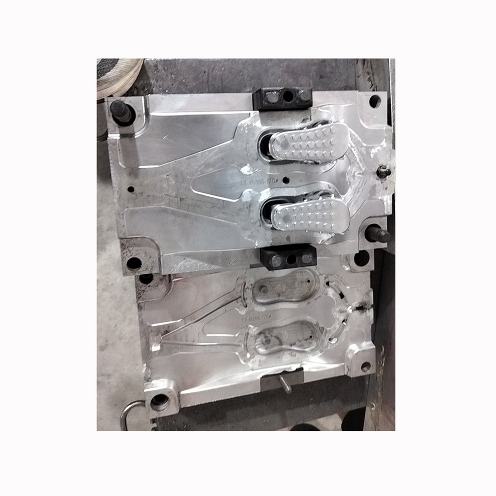 Single Mold for Shoe Upper Customized EVA Sole Compression Aluminium Moulds Shoe Making Machines