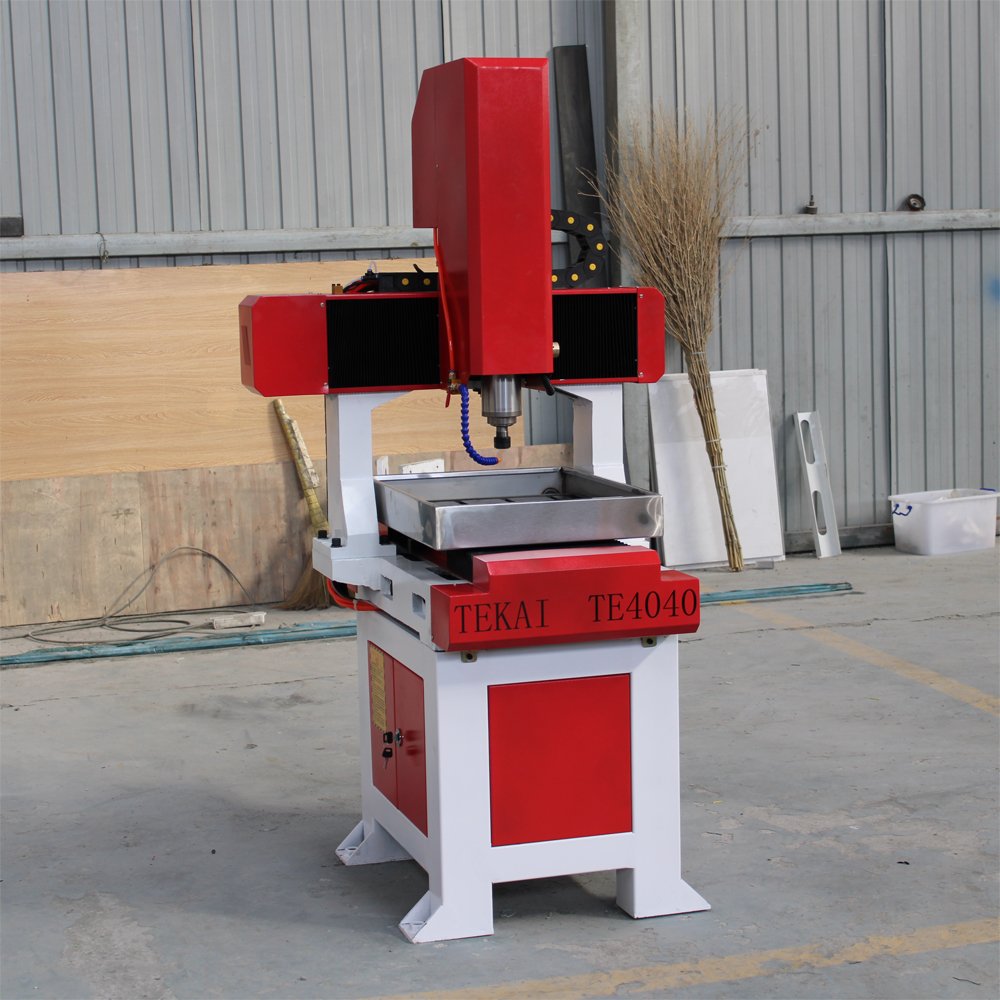 Factory Price Mini CNC Router Metal Engraving Machine 4040 Shoe Mould Making Machinery