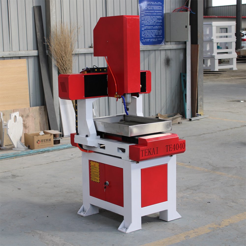 Factory Price Mini CNC Router Metal Engraving Machine 4040 Shoe Mould Making Machinery