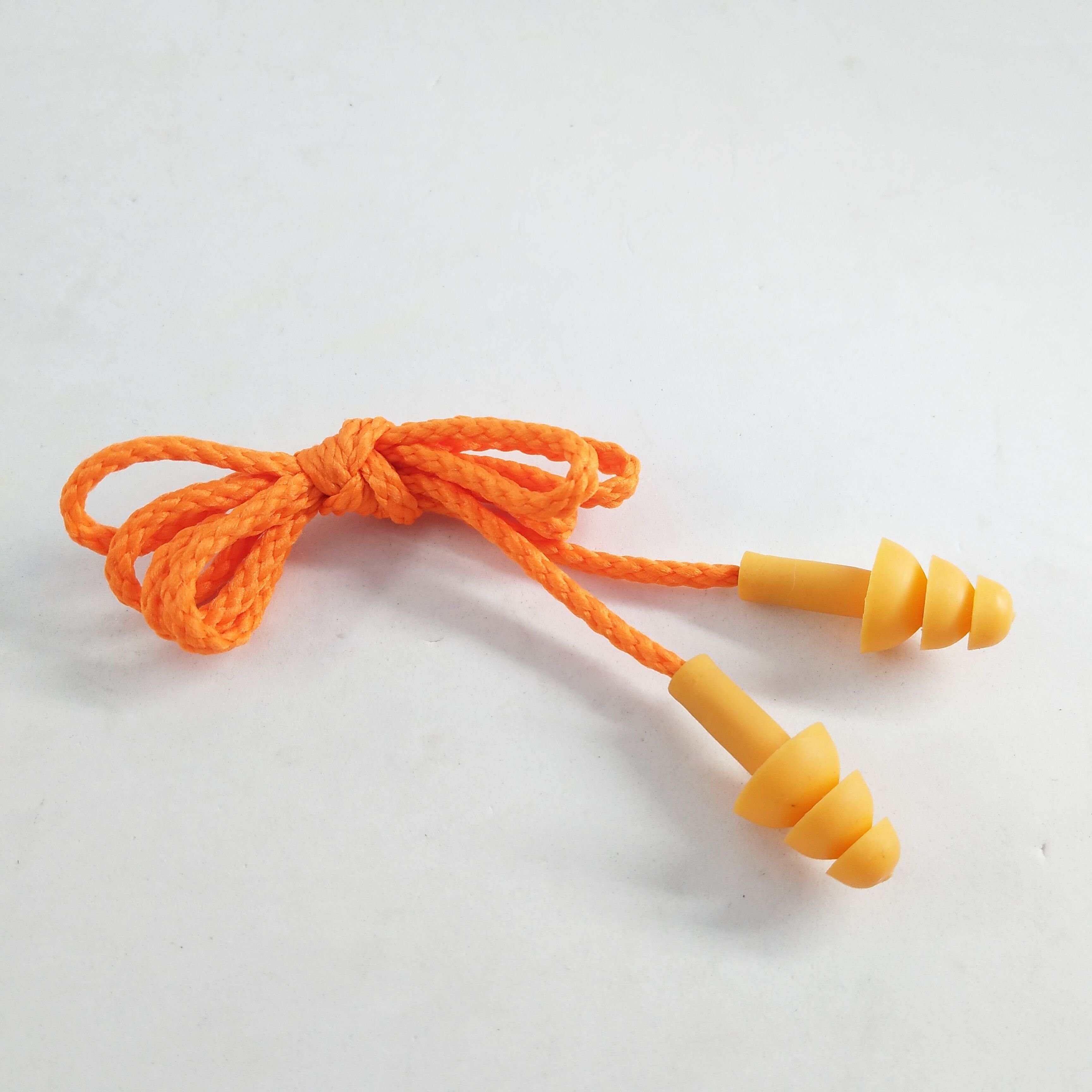 Wholesale 3 Layer Reusable TPE Earplugs Hearing Protection Waterproof Swimming Ear Protection Ear Plugs