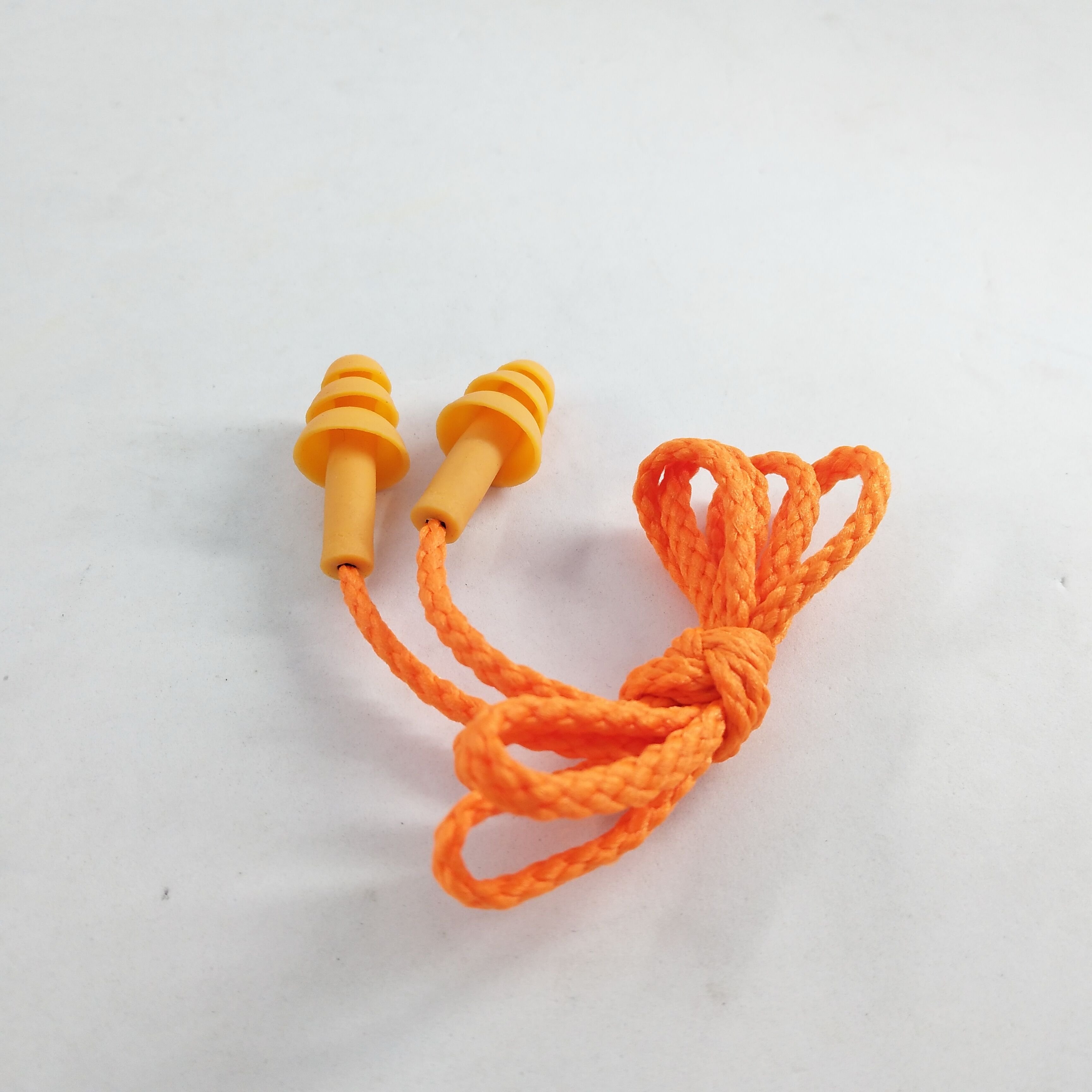 Wholesale 3 Layer Reusable TPE Earplugs Hearing Protection Waterproof Swimming Ear Protection Ear Plugs