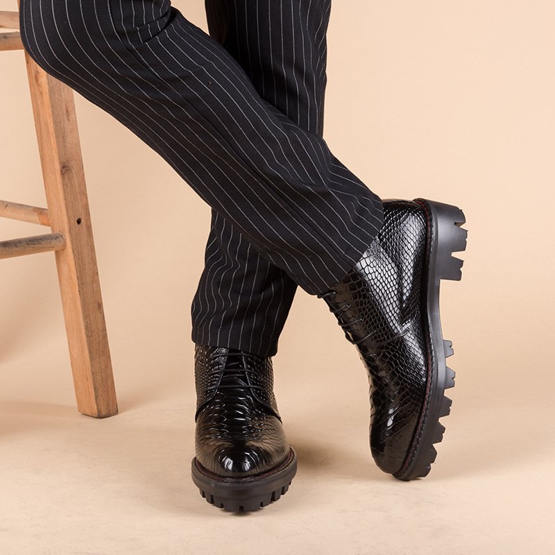 Wholesale crocodile leather shoes men high quality lace up thick bottom boots other trendy men's boots
