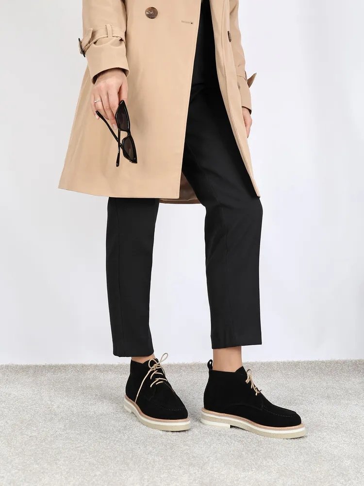 Women's Crepe Sole Suede Upper Ankle Boots New Design Western Style Genuine Leather Lining Slip-On Closure Casual Summer Winter