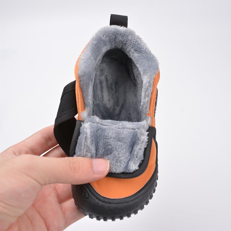 Unisex Anti slip customized fashion winter ankle plush kids warm boots outdoor water repellent sports shoes