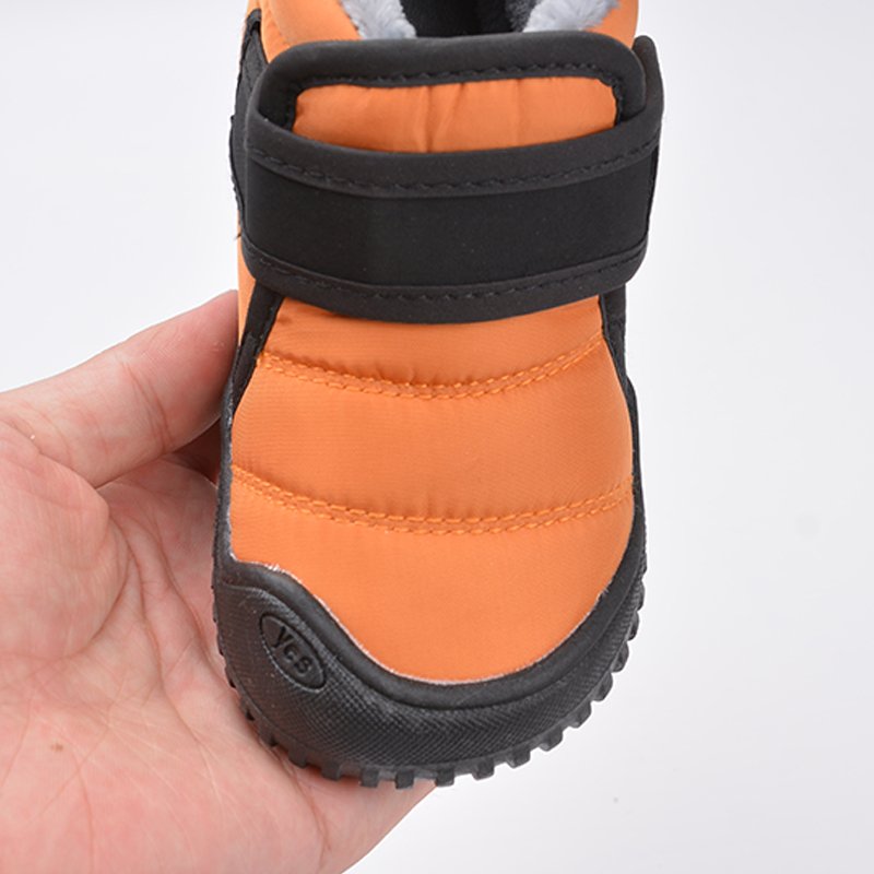 Unisex Anti slip customized fashion winter ankle plush kids warm boots outdoor water repellent sports shoes