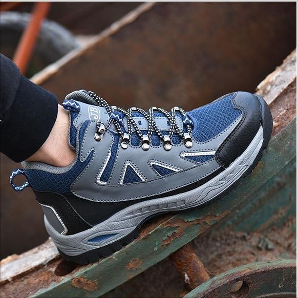 Hot Selling Customized Breathable Lightweight Work Boots Wholesale Men's And Women's Work Sport Safety Shoes