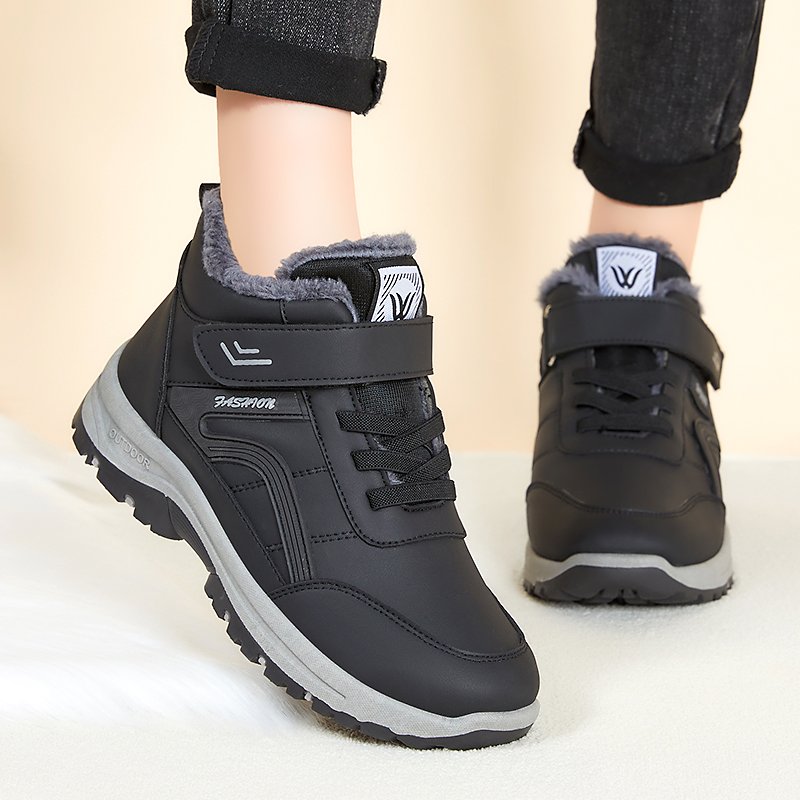 GM-D-2 Factory Supply Latest Women Abrasion-resistant winter boots Fashion Ladies Platform Casual walking stock shoes