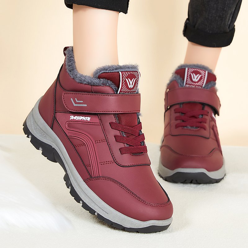 GM-D-2 Factory Supply Latest Women Abrasion-resistant winter boots Fashion Ladies Platform Casual walking stock shoes
