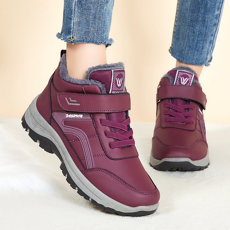 GM-D-2 Factory Supply Latest Women Abrasion-resistant winter boots Fashion Ladies Platform Casual walking stock shoes