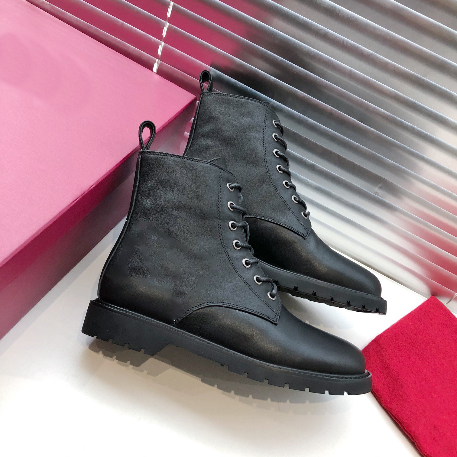 Genuine cowhide surface lambskin lining women ladies luxury designer boots trendy genuine leather ladies fashion martin boots