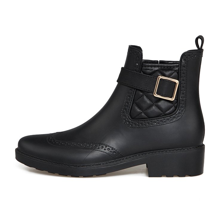 Low heel unique design ankle boot black rubber rain boots for women