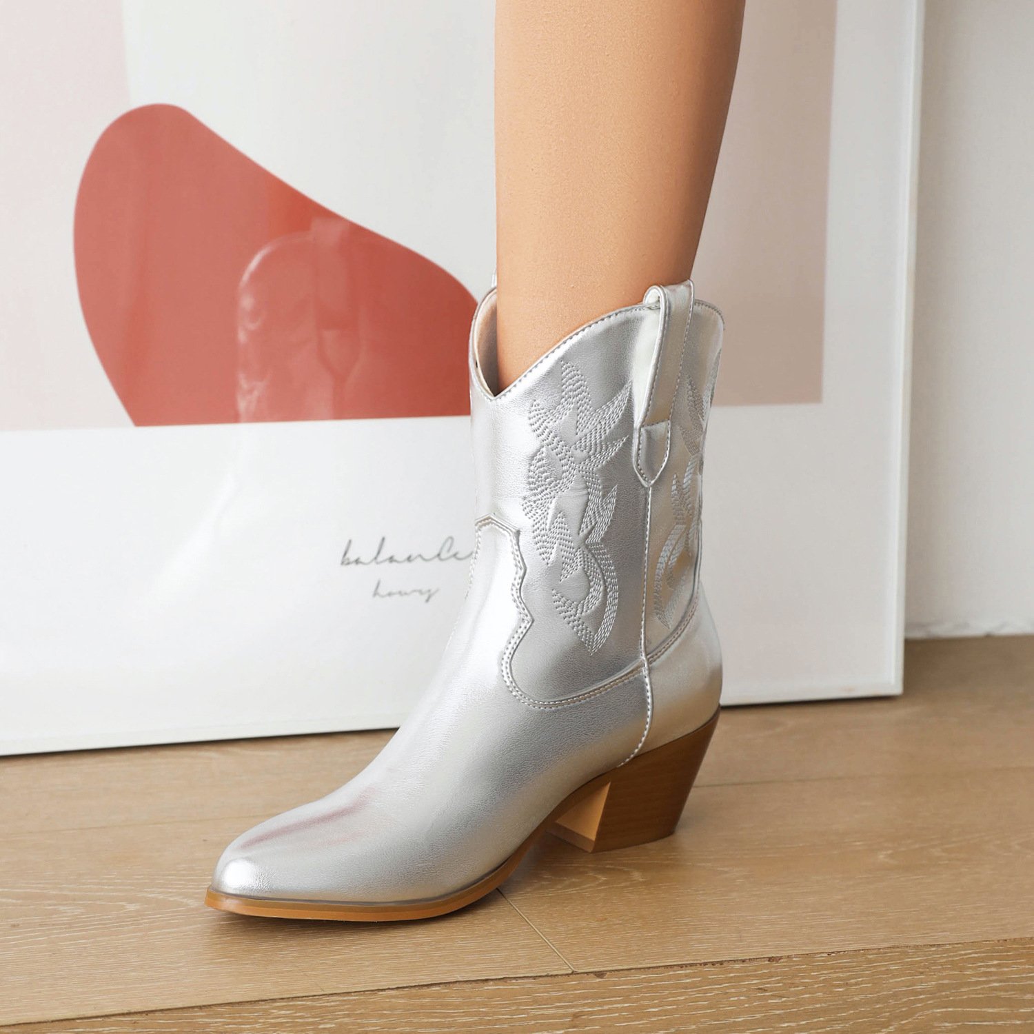 XINZI RAIN wholesales Customization Metallic Gold Leather Mid-calf Embroidery Western Boots For Women Cowgirl Boots With Heel