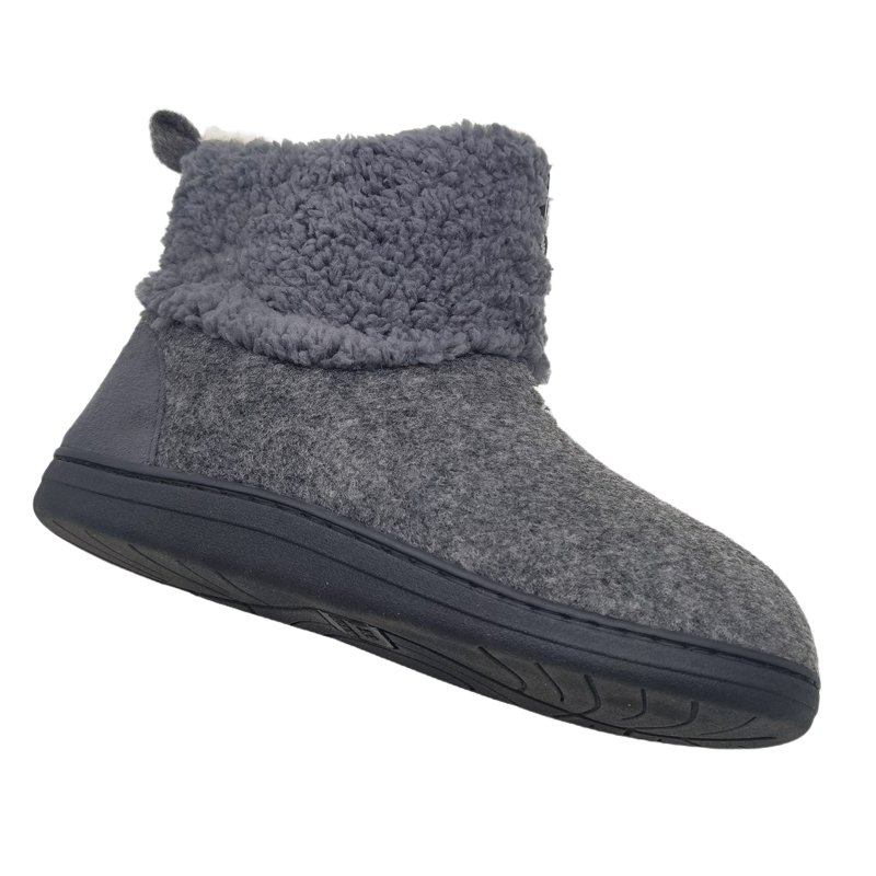 OEM customized Logo indoor boots TPR rubber outsole winter home flat slipper boots faux fur plush house boots for women