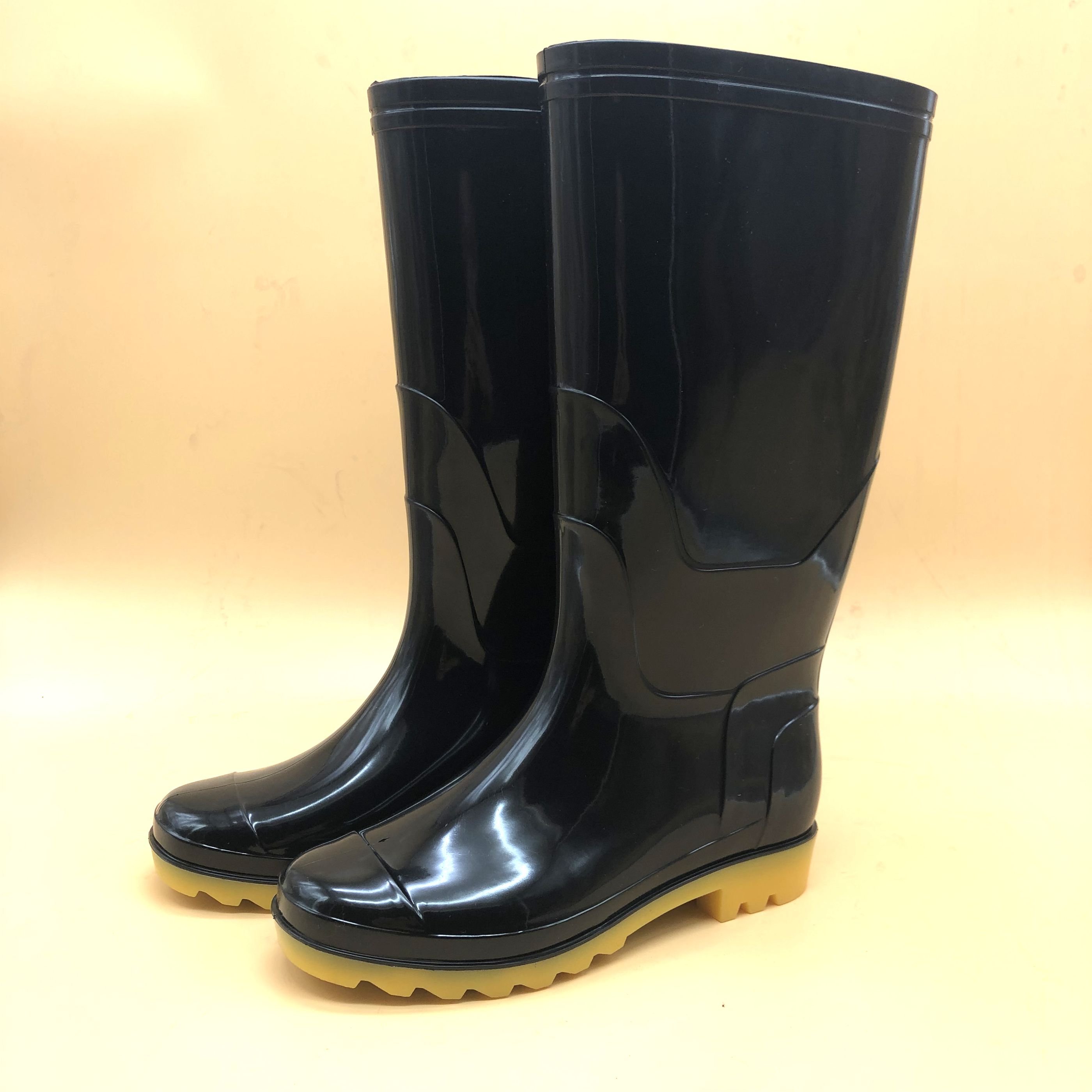 Cheap china construction work PVC boots
