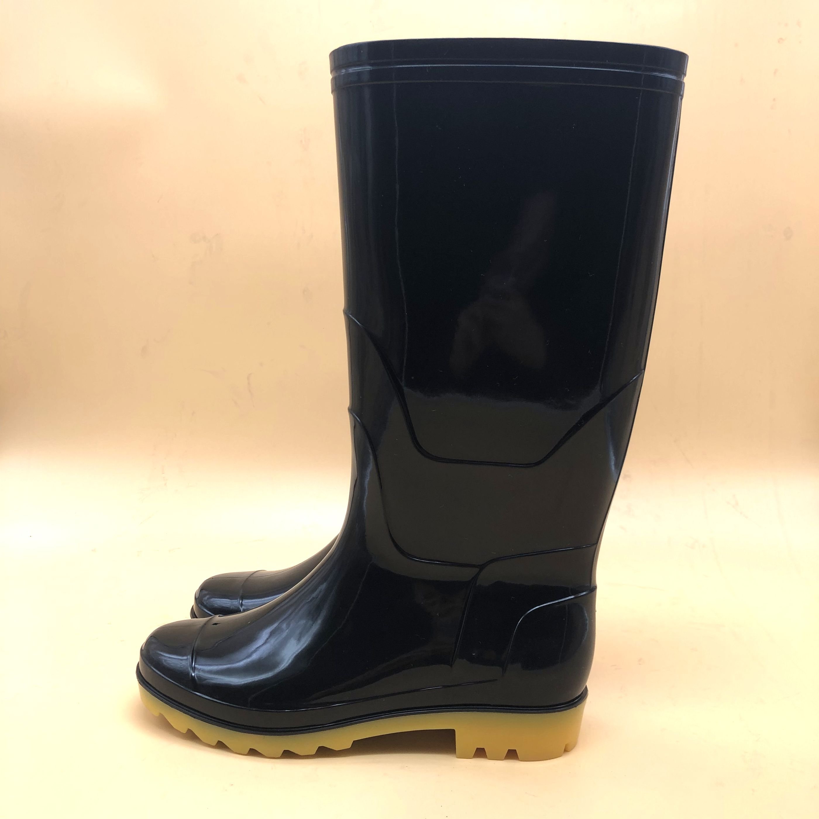 Cheap china construction work PVC boots