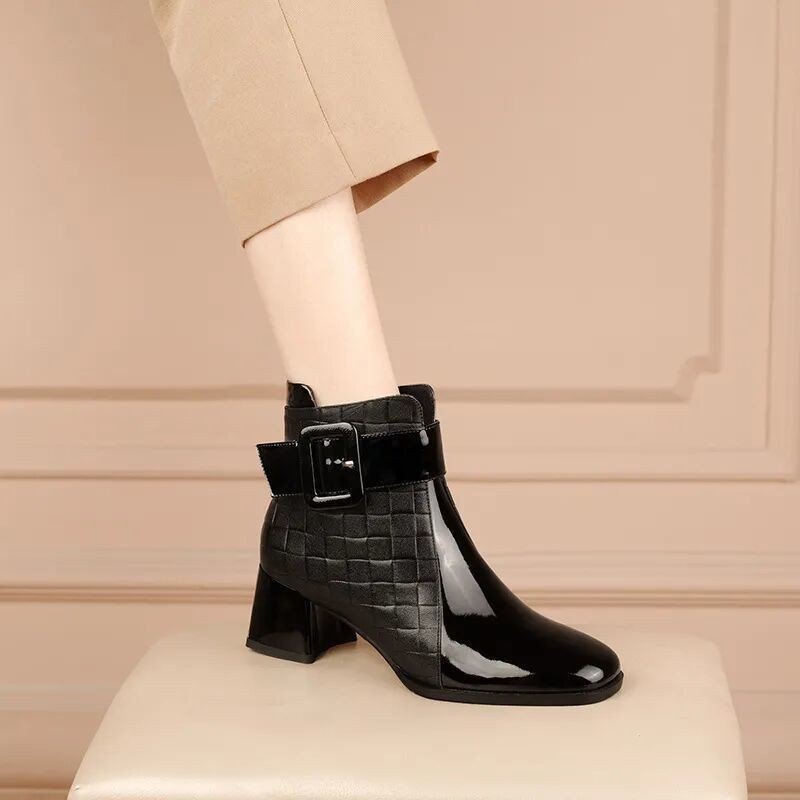 Fashion Nice stitching square head heels winter boots shoes for women