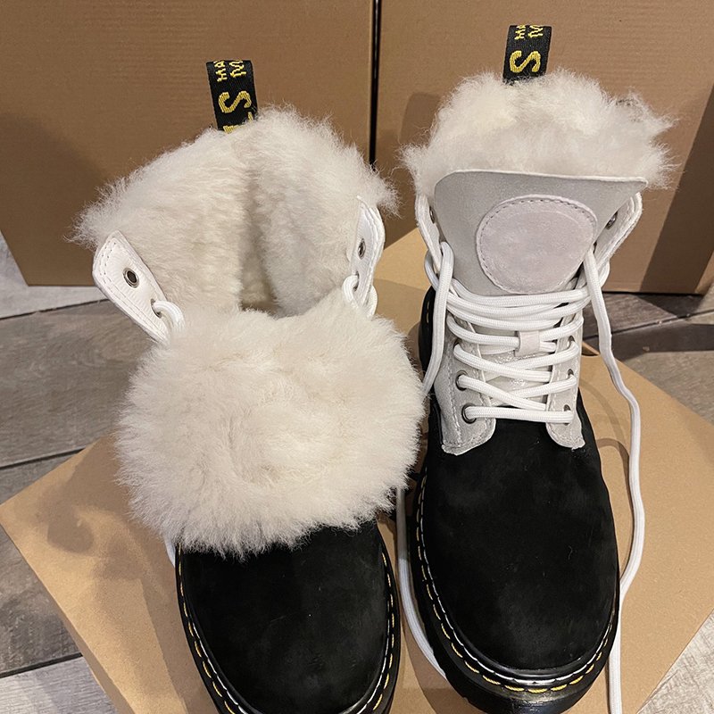 2023 New Arrival Lady Lace Up Ankle High Winter warm fur Boots For Women