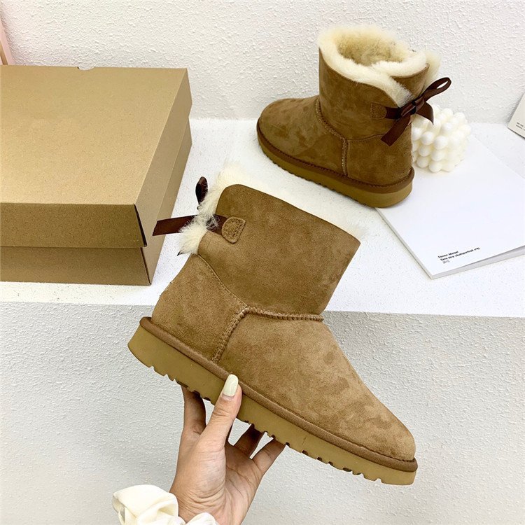 Fashion Sheepskin Fur Lining Winter Warm Boots Mid Calf Leather Short Fashion Bow Snow Boot For Woman