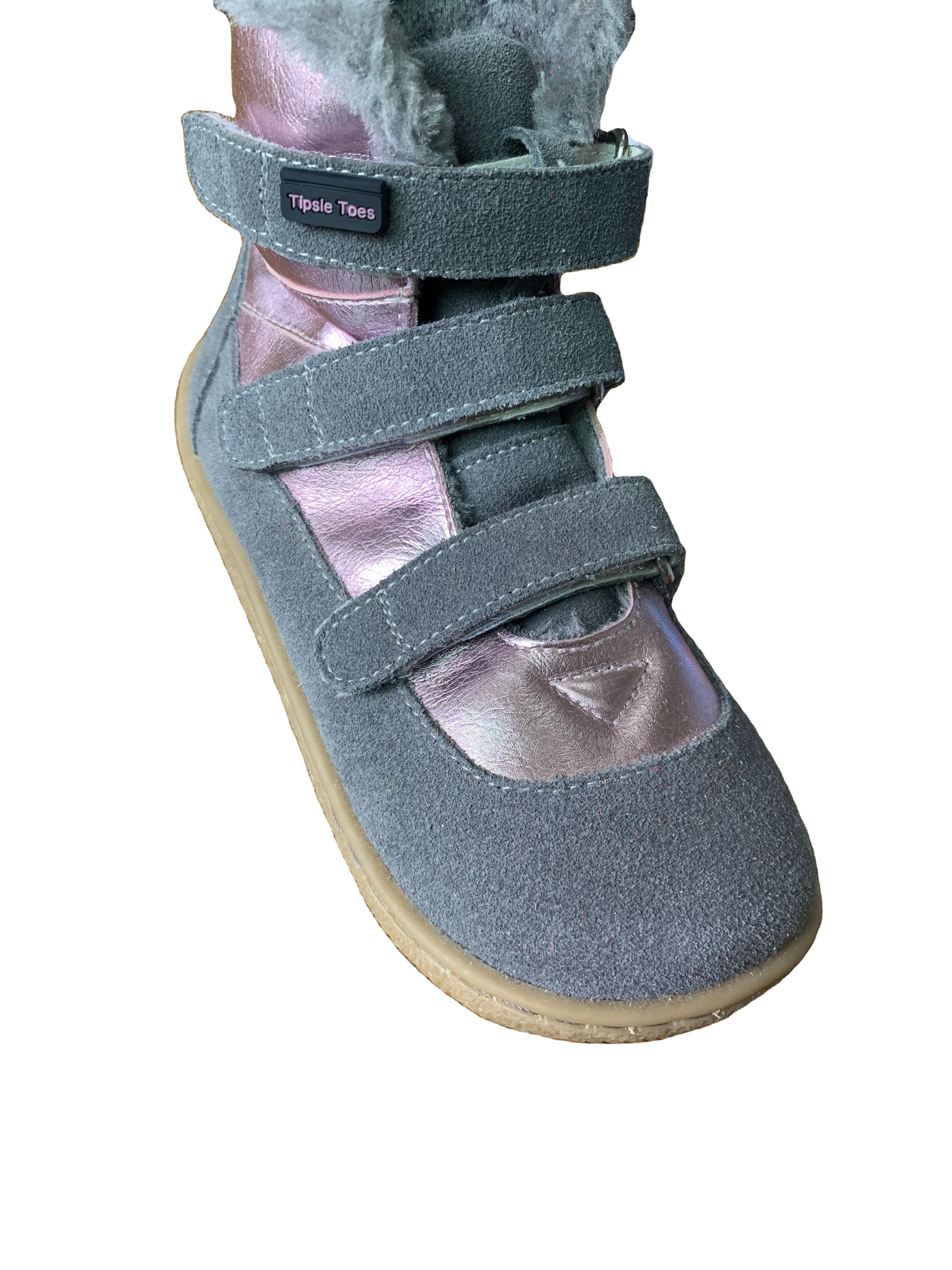 TipsieToes manufacturer stock low price real leather super soft stylish western flat fur boots for little boy girl kids teenage