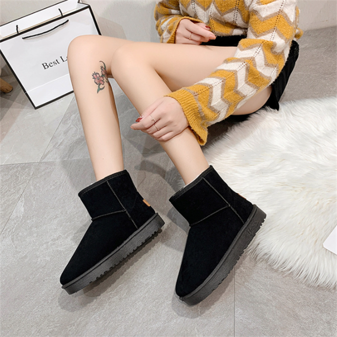 2021 New Velvet Thickened Ladies Snow Boots Flat Bottom Warm Cotton Shoes Fashion Short Boots