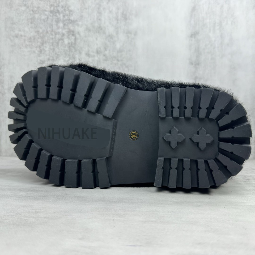 2024 High Quality Men Women Designer fur Shoes Men's Black Alaska Fur Low snow Designer Boot