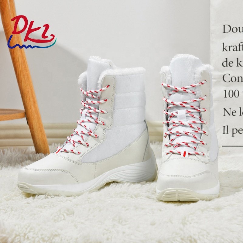 Wholesale Warm Women Snow Boots With Waterproof Upper And Anti-slip Bottom Comfortable Casual Women Snow Shoes For women