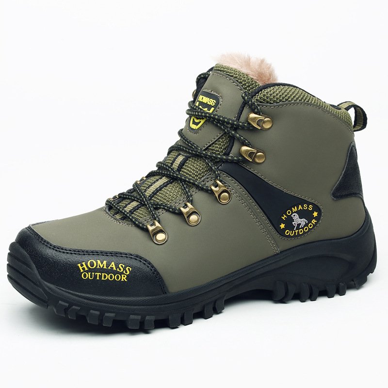 Autumn and winter outdoor shoes men anti slip wear resistant travel shoes new warm shoes hiking boots