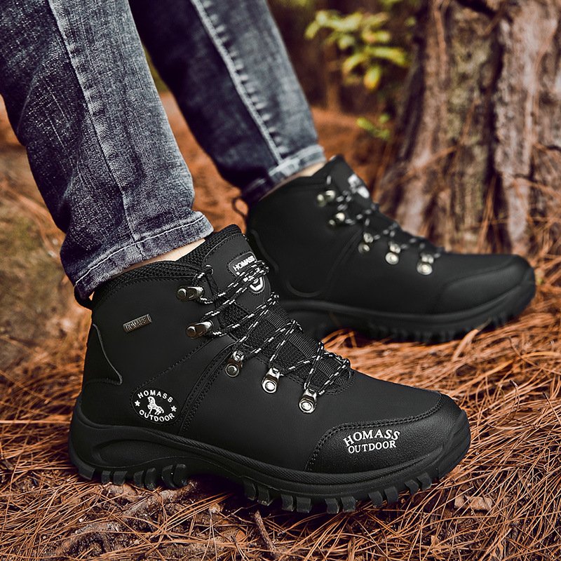Autumn and winter outdoor shoes men anti slip wear resistant travel shoes new warm shoes hiking boots