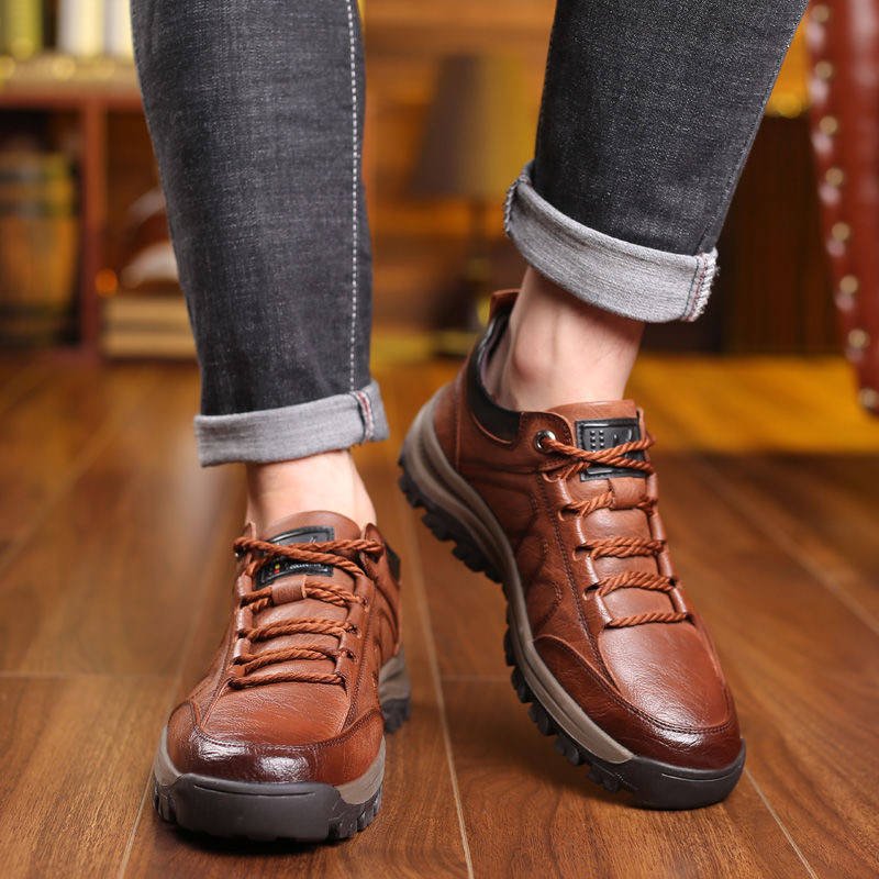 2024 Bottom Price Anti skid hot selling lightweight Men's Hiking Shoes Hot Sneakers