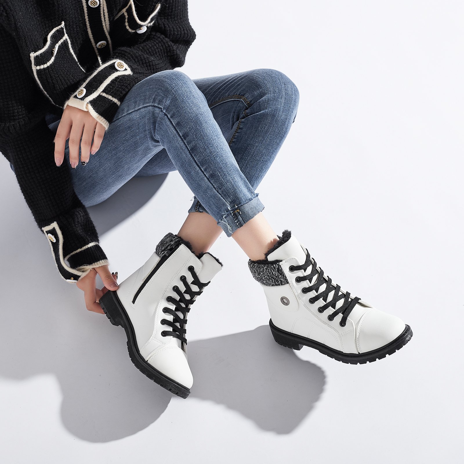 Wholesale Chinese Factory 2024 Combat Boots Leather Fall martin Boots for Women Waterproof Fashion