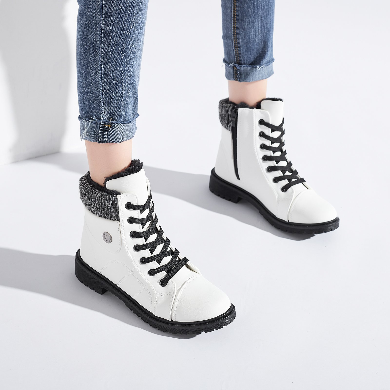 Wholesale Chinese Factory 2024 Combat Boots Leather Fall martin Boots for Women Waterproof Fashion