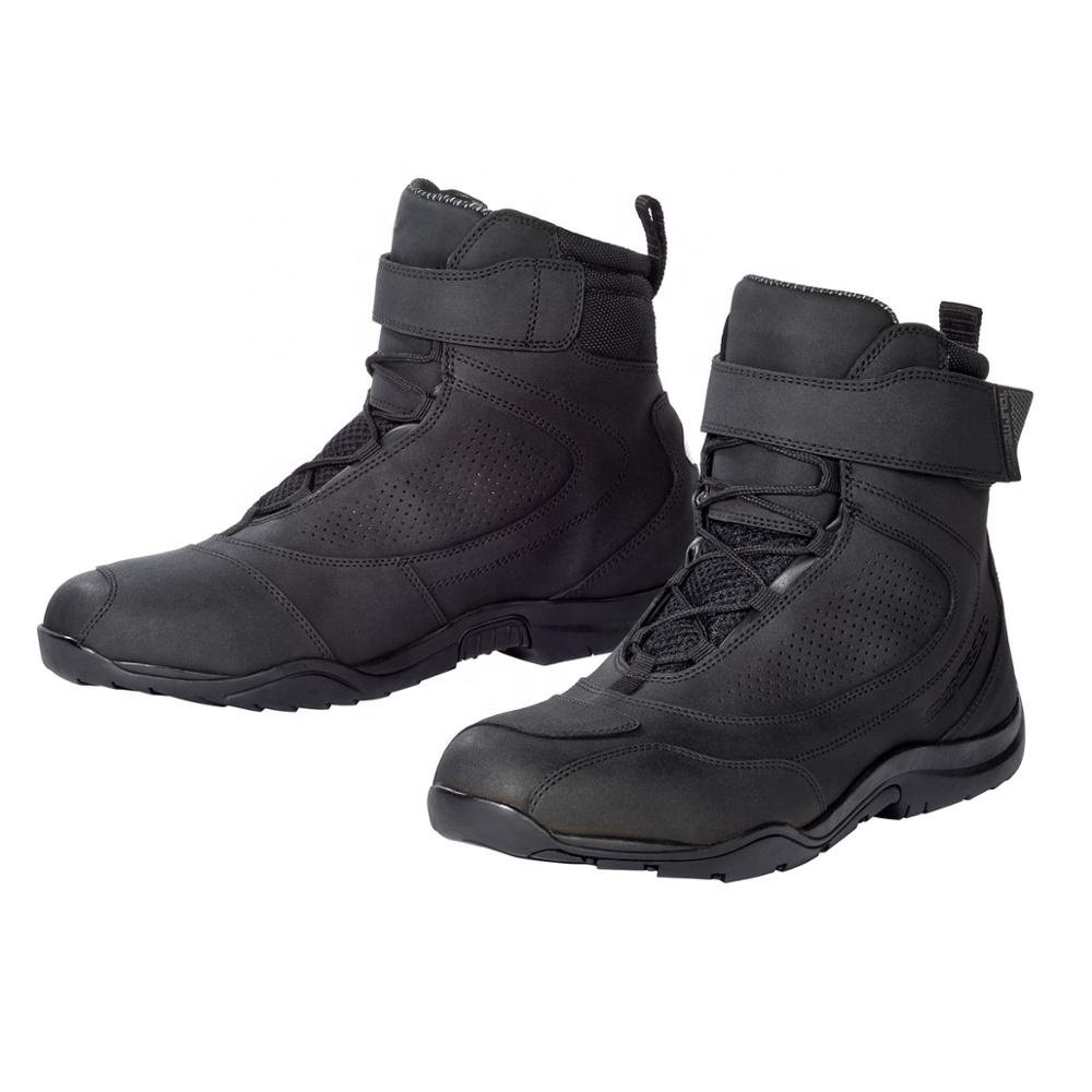 Low-Priced Yellow-Black Motorcycle Riding Racing Waterproof Leather Motorbike Motocross Boot For Men