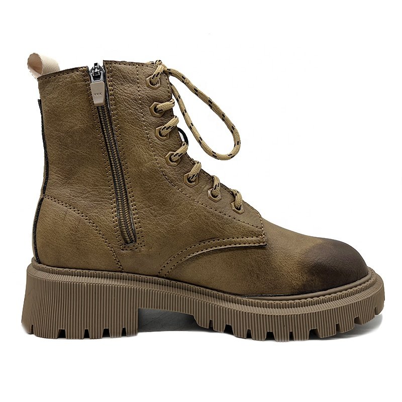 Hot Selling Men's Classic Brown Semi Waterproof Boots Men's Leather Shoes Hiking Boots