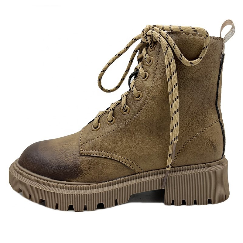 Hot Selling Men's Classic Brown Semi Waterproof Boots Men's Leather Shoes Hiking Boots