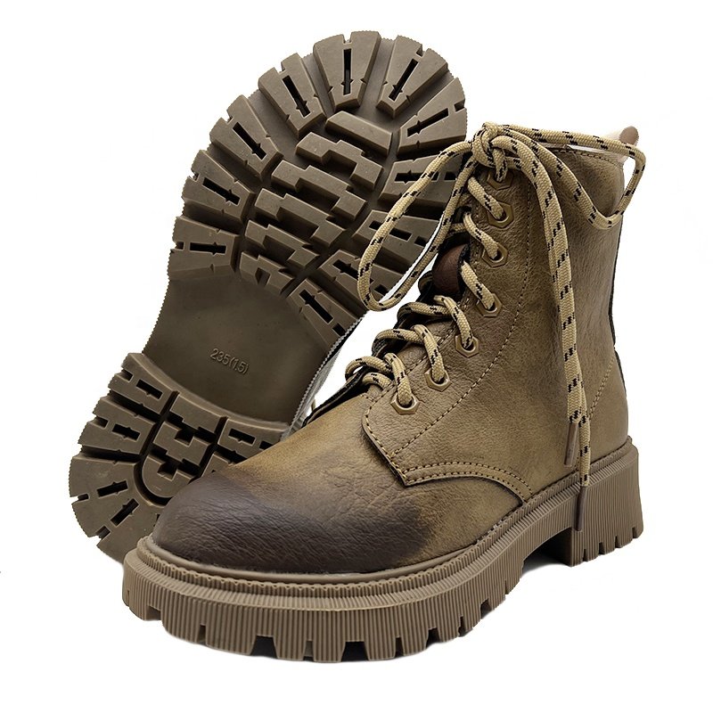 Hot Selling Men's Classic Brown Semi Waterproof Boots Men's Leather Shoes Hiking Boots