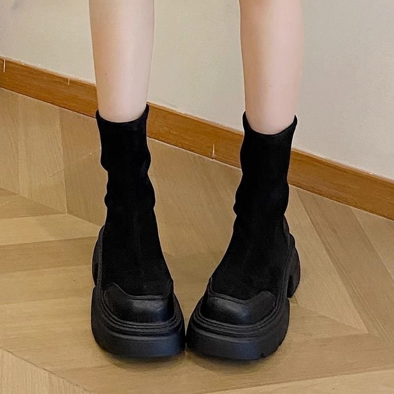 Latest Design Women's Thick Ankle Platform Waterproof Western Leather Sock Boots black platform ankle boots