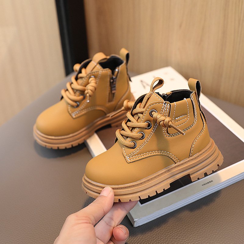 New Fashion Children Shoes Short Boots Boys Girls Thick Soft Bottom Non-slip Leather Shoes Flat Short Boots Outdoor Kids Shoes