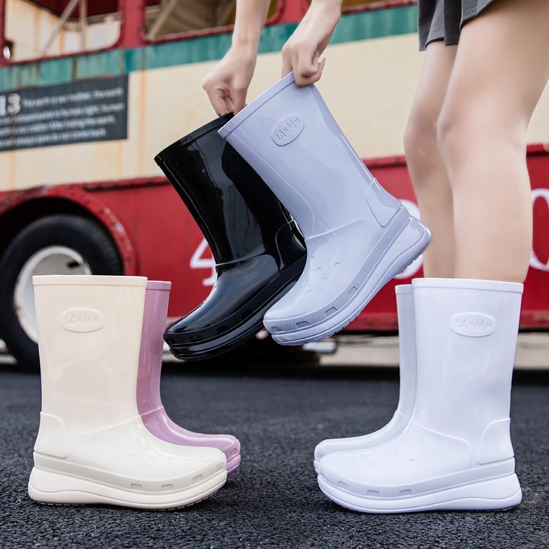 Fashion Women knee-high rain boots to keep warm PVC ladies slip-on snow boots with flarking to keep warm Hunting PVC boots